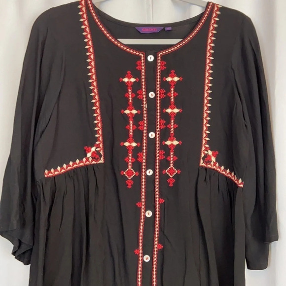 SRISHTI Women’s M Embroidered Quarter Sleeve Tunic Top - Picture 4 of 7